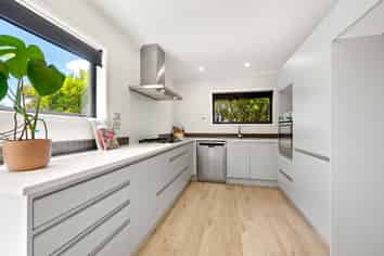 213 Wainui Road, Millwater