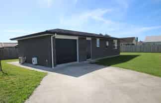92 Hinemoa Street, Levin