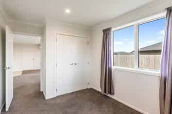 92 Hinemoa Street, Levin