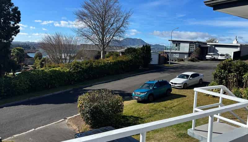 18 Scenic Heights, Acacia Bay