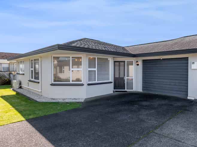 20c Victoria Street, Hawera