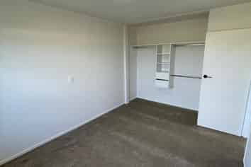 4/35 Riversdale road, Avondale