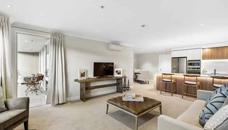 30 Ambassador Glade, Orewa