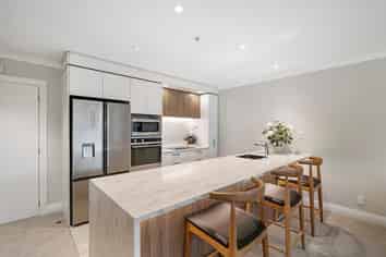30 Ambassador Glade, Orewa