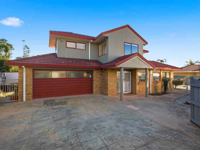 8 Monterey Key, Papamoa
