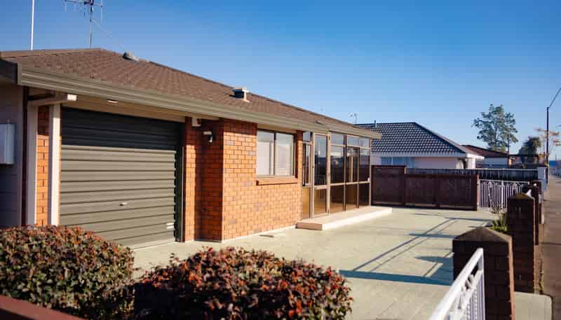 1/202 Southampton Street West, Hastings