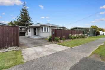 73 Pohutakawa Place, Bell Block
