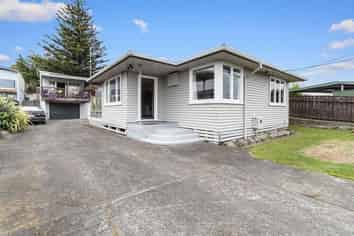 73 Pohutakawa Place, Bell Block