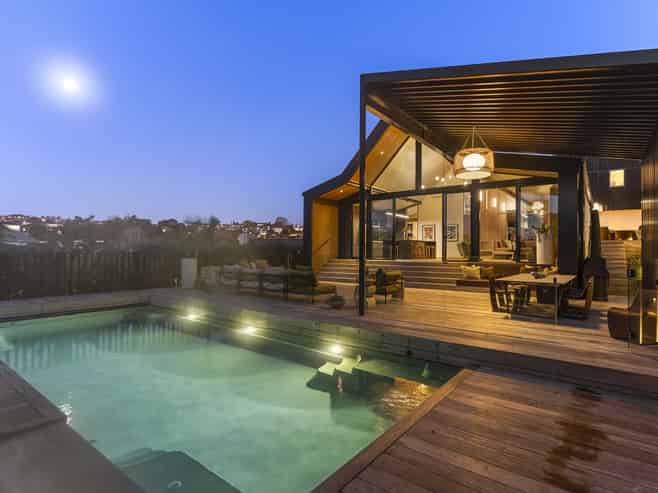 90 Grampian Road, St Heliers