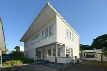 45 Truman Road, Bryndwr