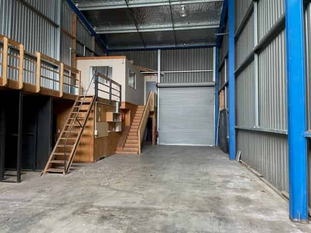 Workshop or storage space ready 