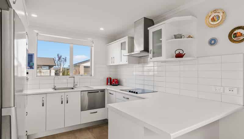 41/4 Greystone Place, Omokoroa