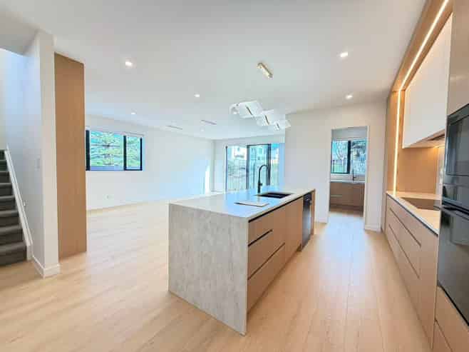 12A Gordon Avenue, Milford