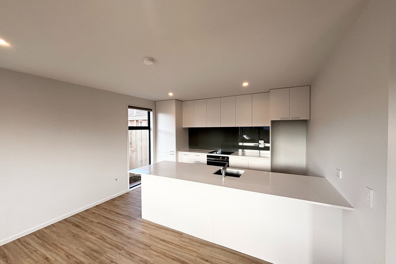 Stylish Single-Level Home - Vista 3