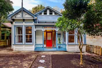 42 Devon Street, Aro Valley