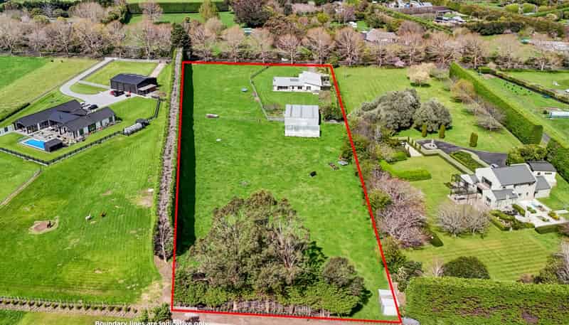 53 Western Line, Brunswick