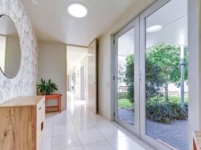 53 Western Line, Brunswick