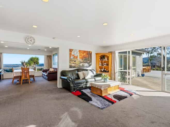 165 and 16 Campbells Road, Pine Hill