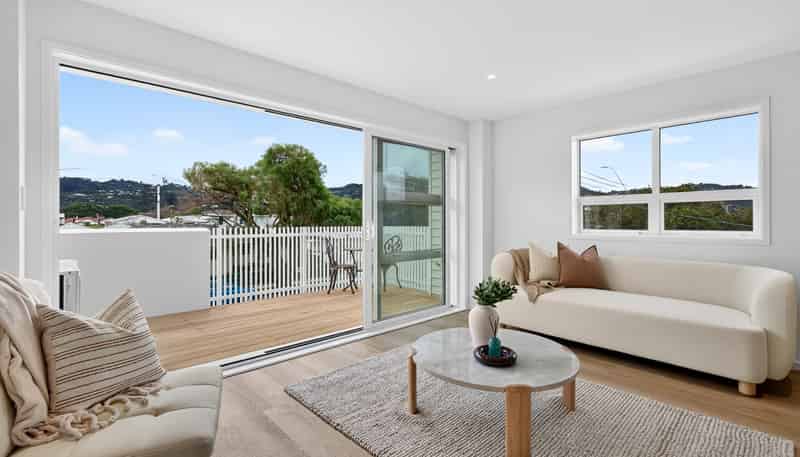2/46 Cuba Street, Petone
