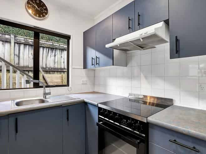 92 Heta Road, Highlands Park