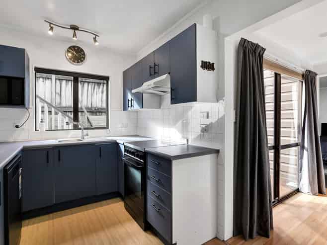 92 Heta Road, Highlands Park