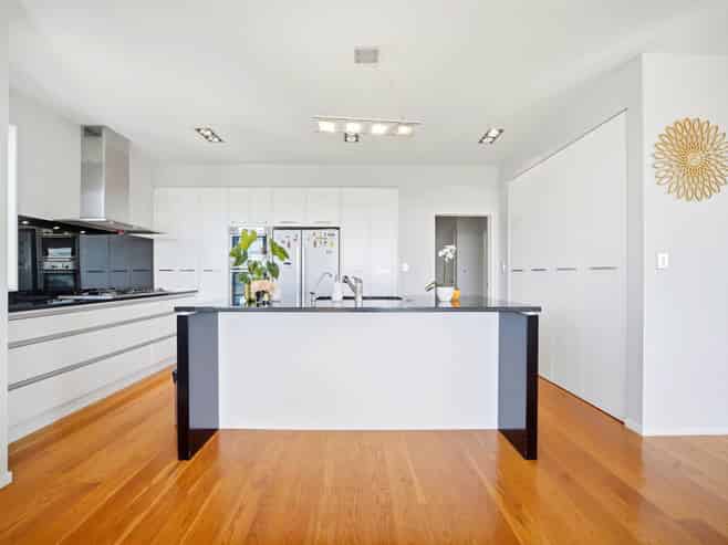24 Fernhill Way, Pinehill
