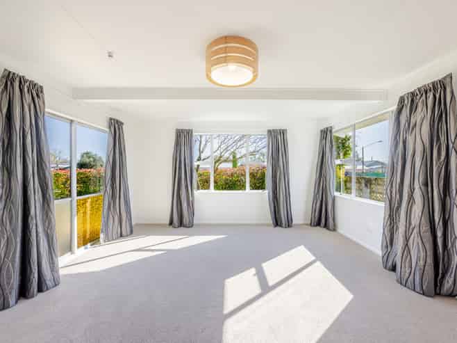 4 Cabot Place, Flaxmere
