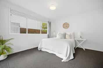 13 Gerontius Glade, Torbay