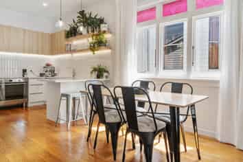 43 Roberton Road, Avondale