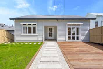 43 Roberton Road, Avondale