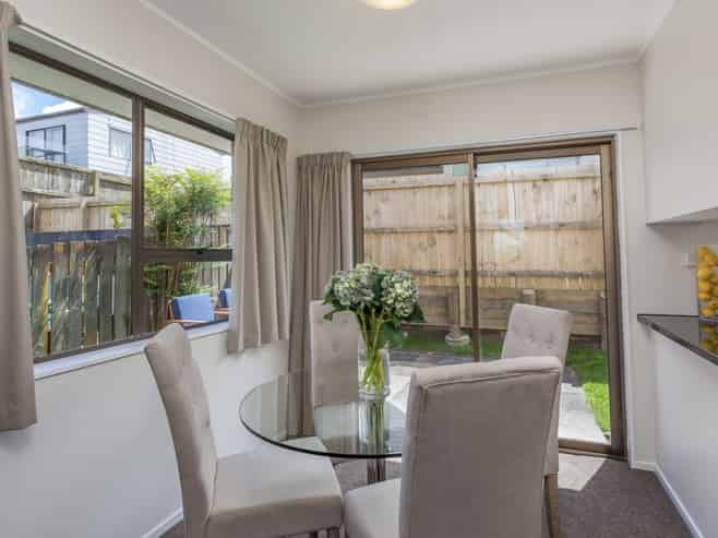 3/291A Hillsborough Road, Hillsborough