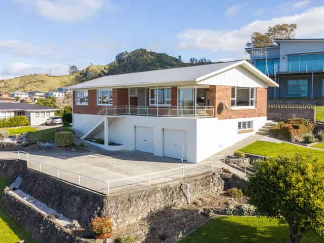28 Fyfe Road, Waihi Beach