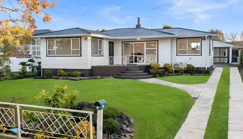 14 Mckean Avenue, Manurewa