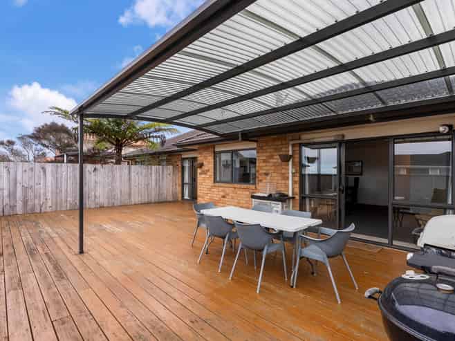 7 & 7A Richard Hill Close, Fairview Heights