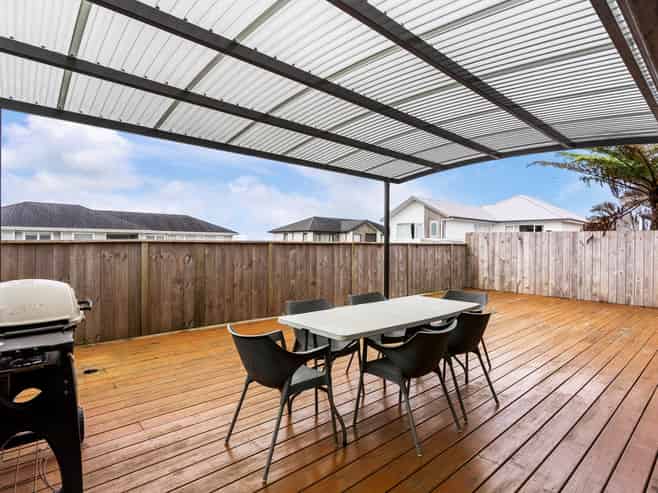 7 & 7A Richard Hill Close, Fairview Heights