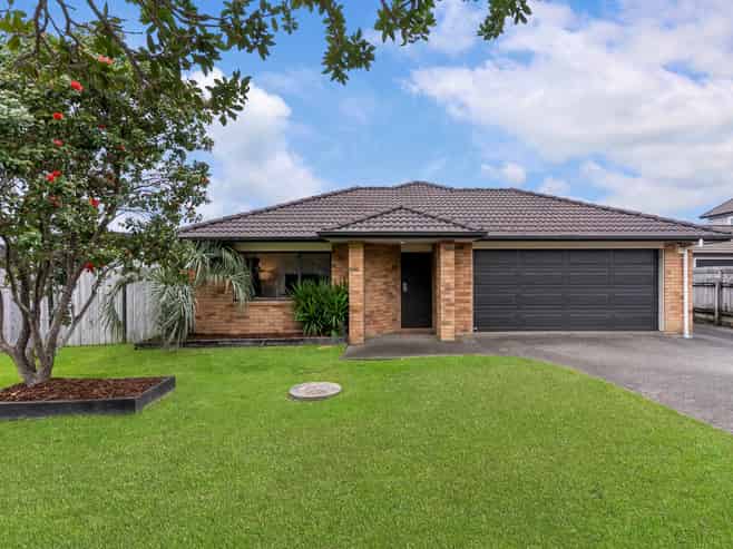 7 & 7A Richard Hill Close, Fairview Heights
