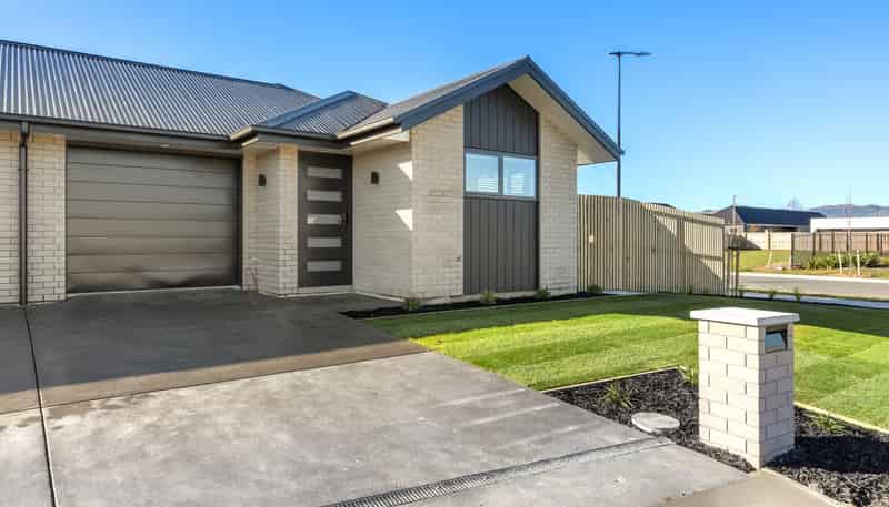51b Wakeman Drive, Lincoln