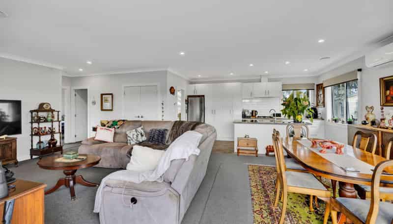 11 High Street, Eltham