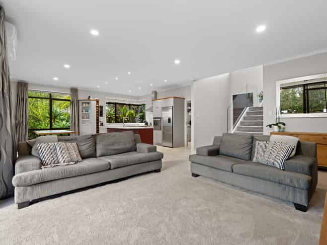 2 Driftwood Drive, Red Beach