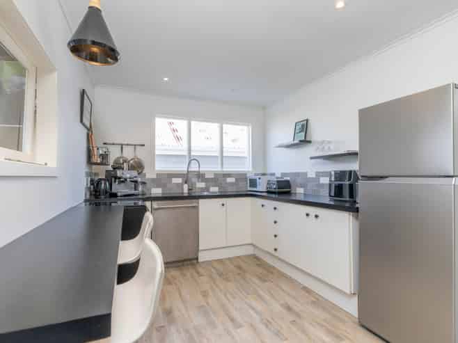 62 First Avenue, Kingsland