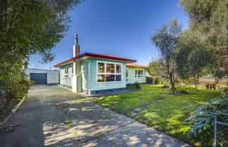 11 Downing Avenue, Pirimai
