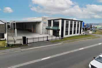 A-Grade Warehouse - Big Profile