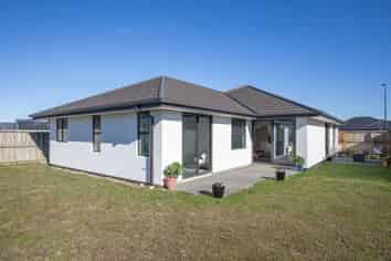 14 Verstappen Drive, Rolleston