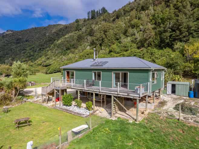 790 Four Rivers Highway, Murchison