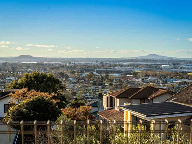 1/5 Rosewood Place, Clover Park