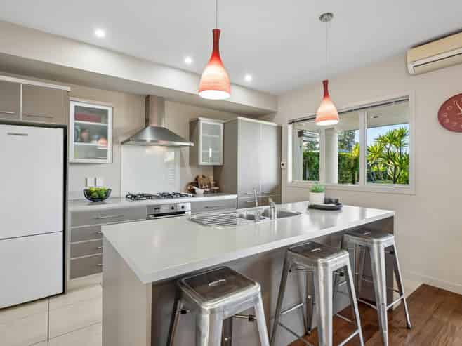 15 Valdena Avenue, Albany