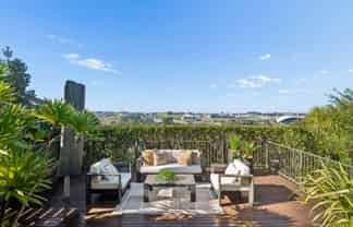 15 Valdena Avenue, Albany