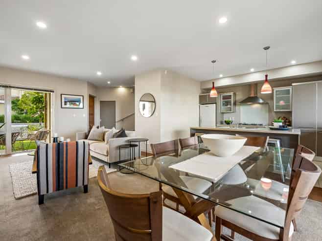 15 Valdena Avenue, Albany