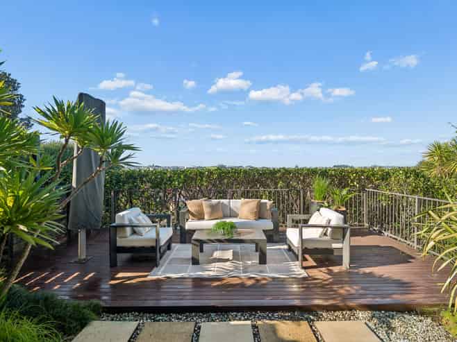 15 Valdena Avenue, Albany