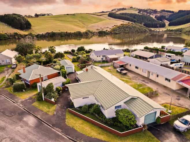 325 Tomahawk Road, Ocean Grove